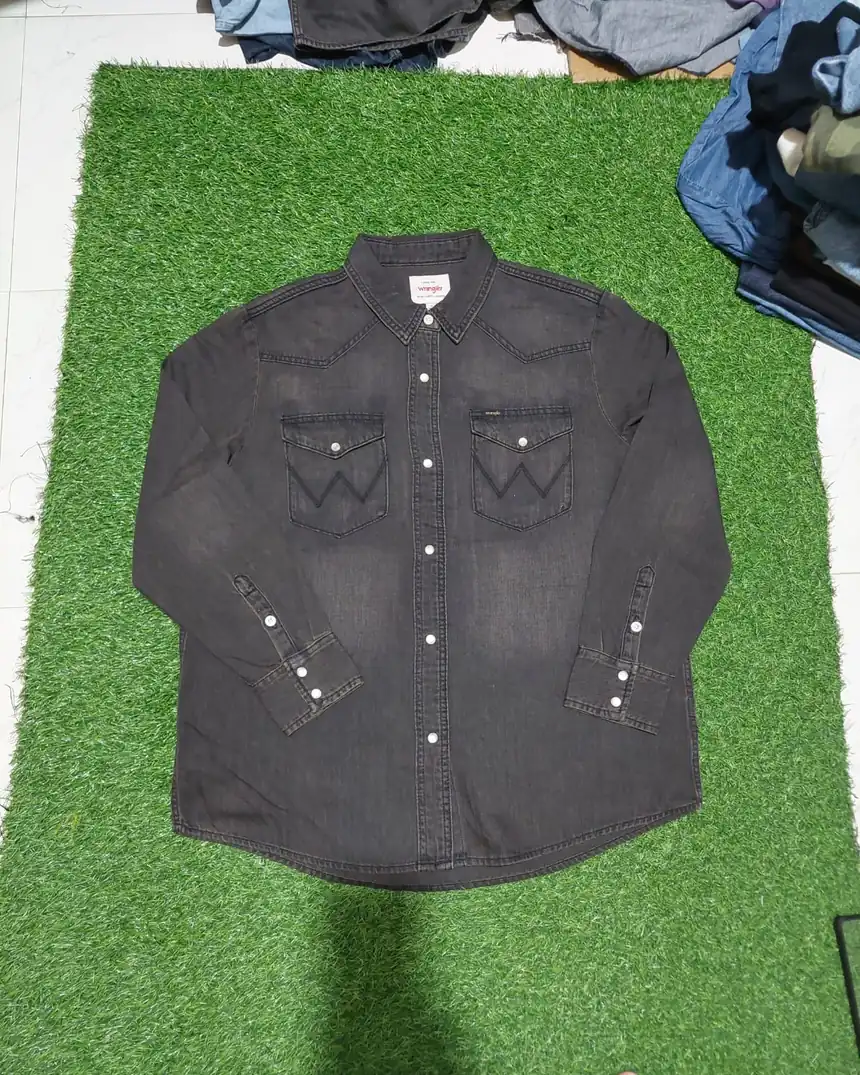 Men's woven garment manufactured and sourced by Zareen International — sample 2